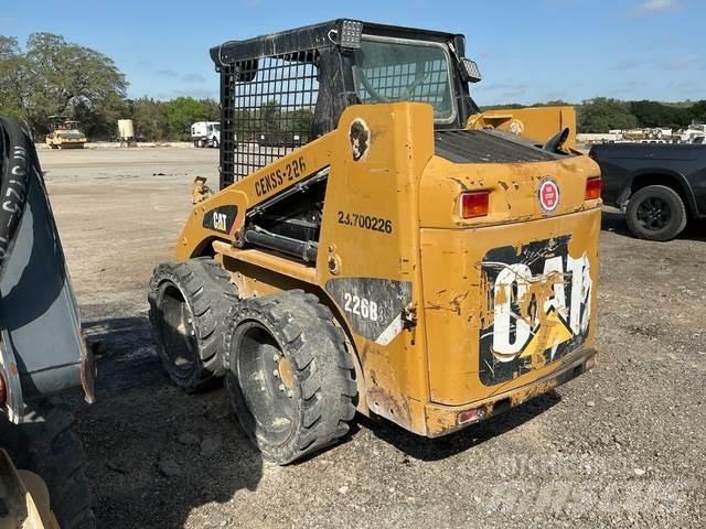 CAT 226B3 Мини товарачи
