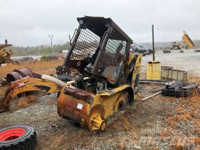 CAT 236 Мини товарачи
