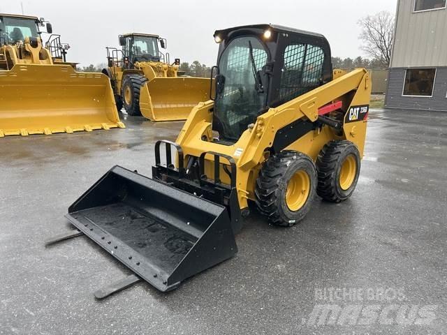 CAT 236D Мини товарачи
