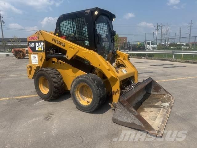 CAT 246D Мини товарачи
