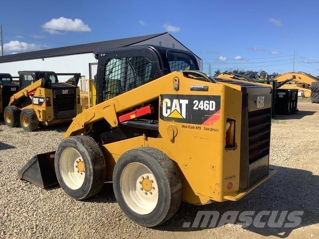 CAT 246D Мини товарачи
