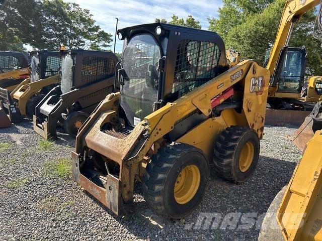 CAT 246D3 Мини товарачи
