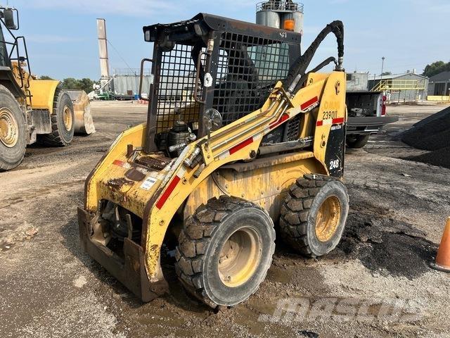 CAT 248 Мини товарачи
