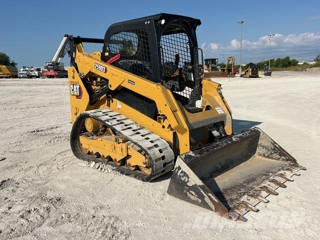 CAT 259D3 Мини товарачи
