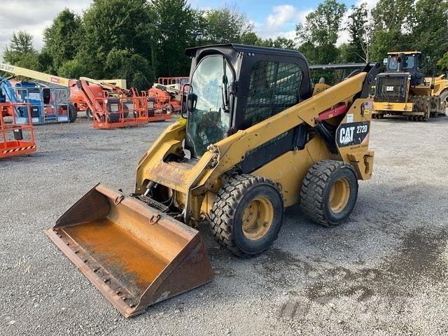 CAT 272D Мини товарачи
