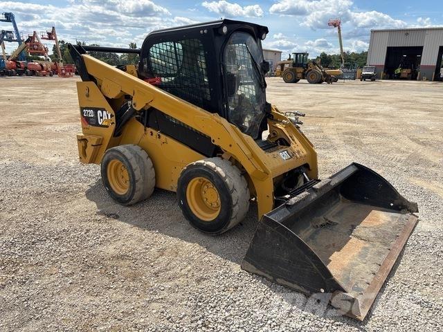 CAT 272D2 XHP Мини товарачи
