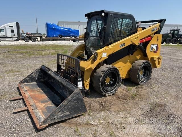 CAT 272D3 Мини товарачи
