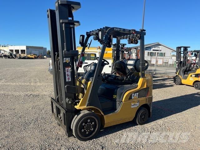 CAT 2C5004 Вилични кари-повдигачи - други