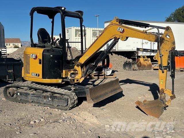 CAT 302.7 CR Верижен екскаватор