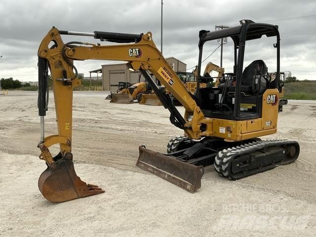 CAT 303 CR Верижен екскаватор