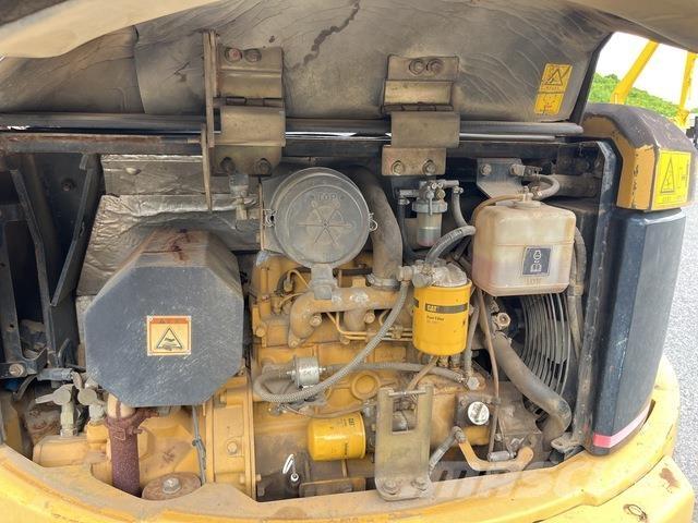 CAT 305 CR Мини екскаватори < 7 т