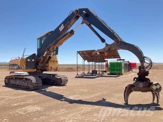 CAT 320C Товарачи с наклонена стрела

