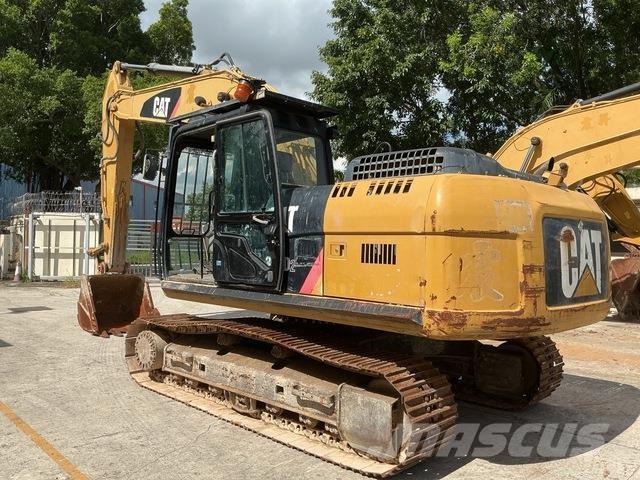 CAT 320D2 Верижен екскаватор