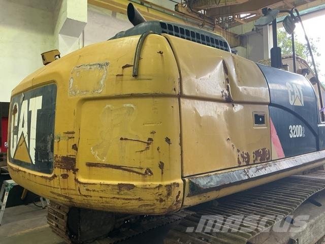 CAT 320D2 Верижен екскаватор