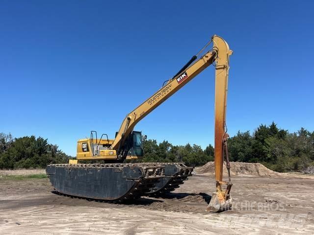 CAT 320E Верижен екскаватор