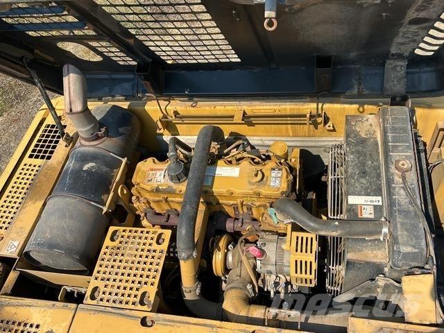 CAT 322C L Верижен екскаватор