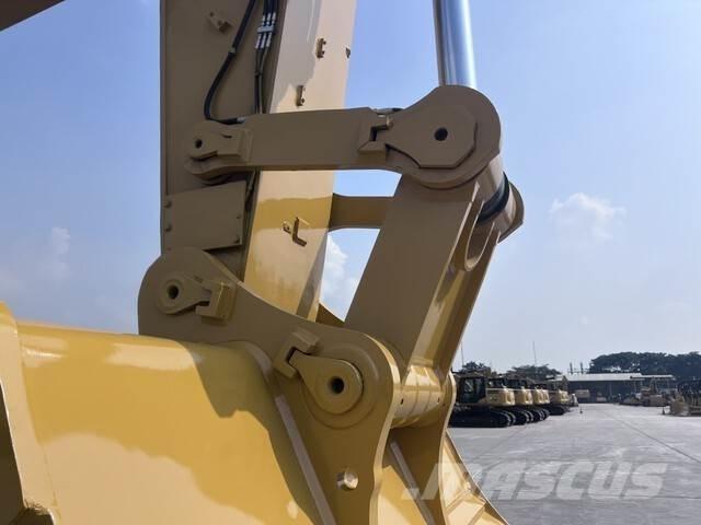 CAT 395 Верижен екскаватор