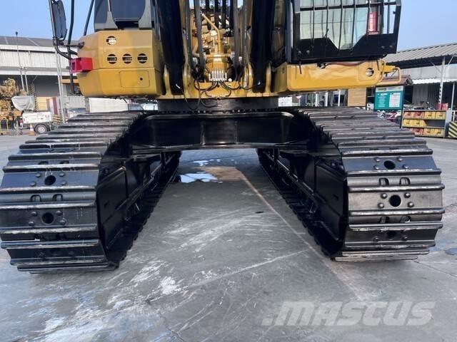 CAT 395 Верижен екскаватор