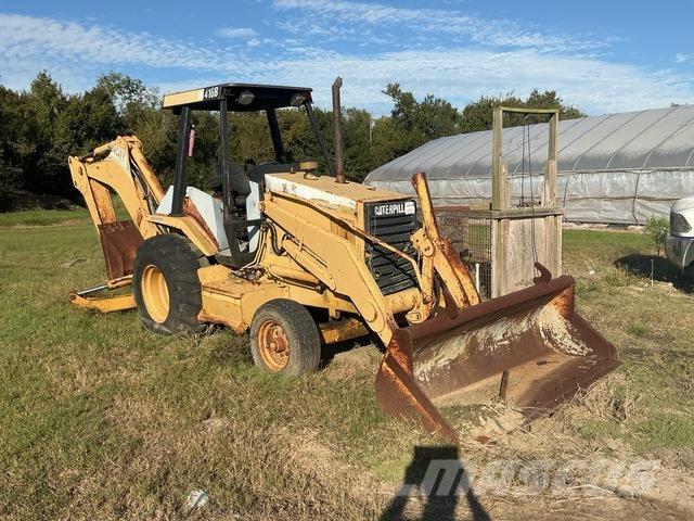 CAT 416B Товарач със заден ексватор