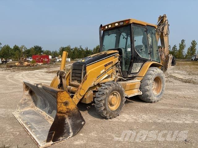 CAT 420D Товарач със заден ексватор
