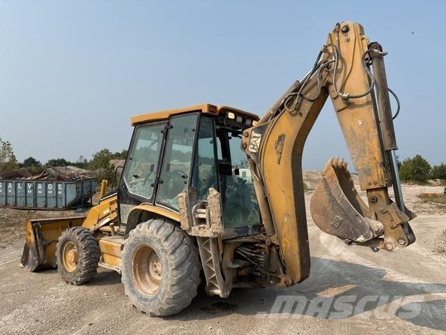 CAT 420D Товарач със заден ексватор