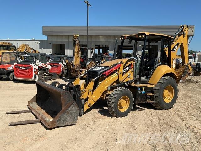 CAT 420F2IT Товарач със заден ексватор