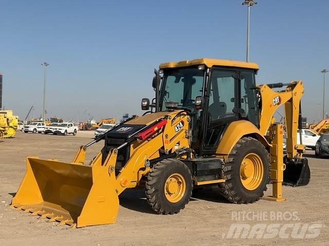 CAT 424 Товарач със заден ексватор