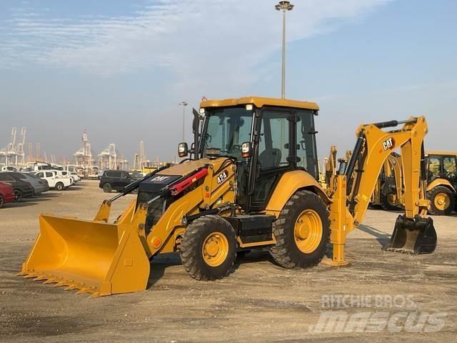 CAT 424 Товарач със заден ексватор