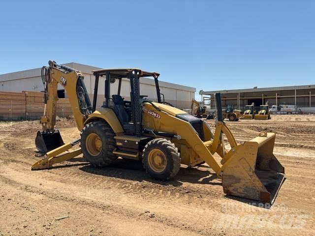 CAT 450 Товарач със заден ексватор