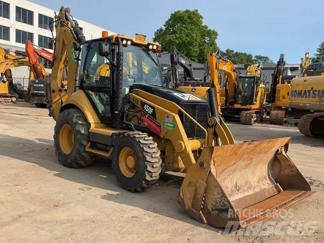 CAT 450F Товарач със заден ексватор