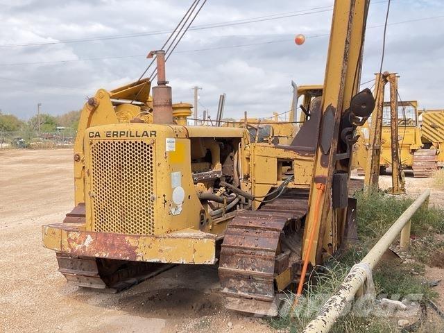 CAT 561C Тръбополагащи булдозери