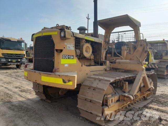 CAT 572E Тръбополагащи булдозери