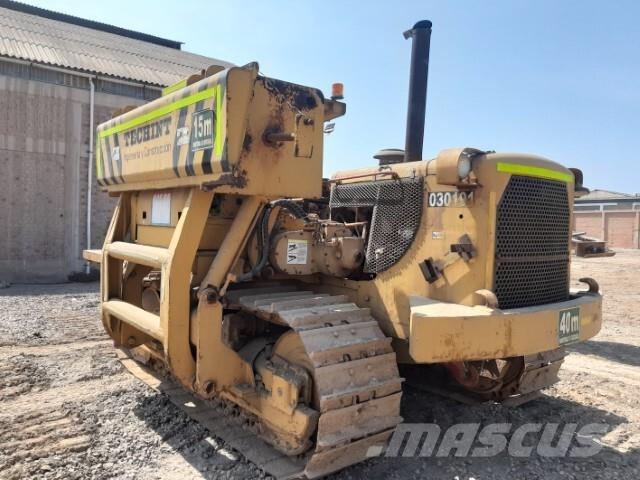 CAT 572F Тръбополагащи булдозери