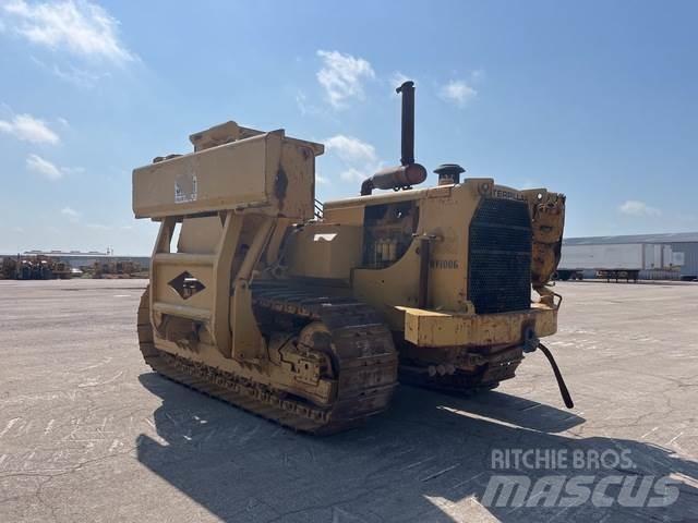 CAT 583K Тръбополагащи булдозери