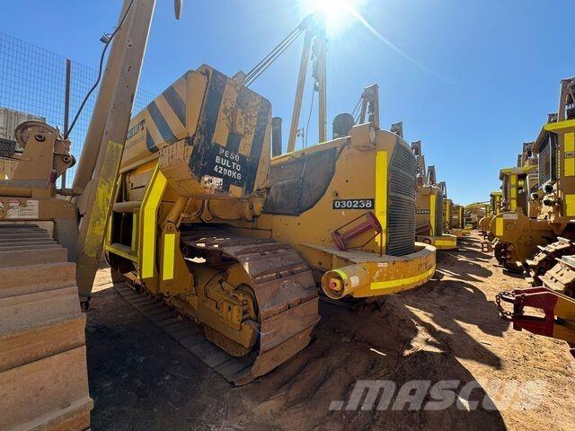 CAT 583K Тръбополагащи булдозери