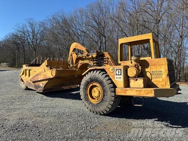 CAT 613B Скрепери
