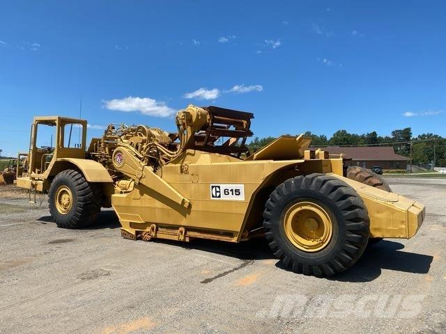CAT 615 Скрепери
