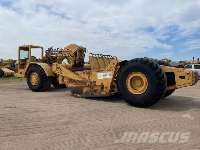 CAT 621B Скрепери

