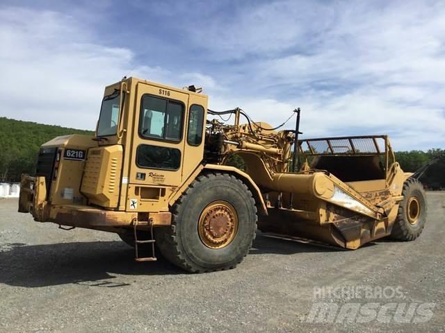 CAT 621G Скрепери
