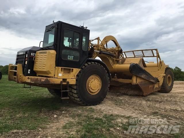 CAT 621G Скрепери
