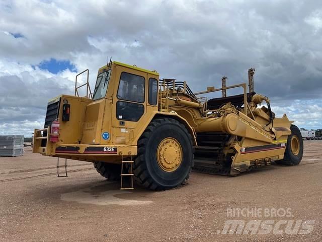 CAT 633E Скрепери
