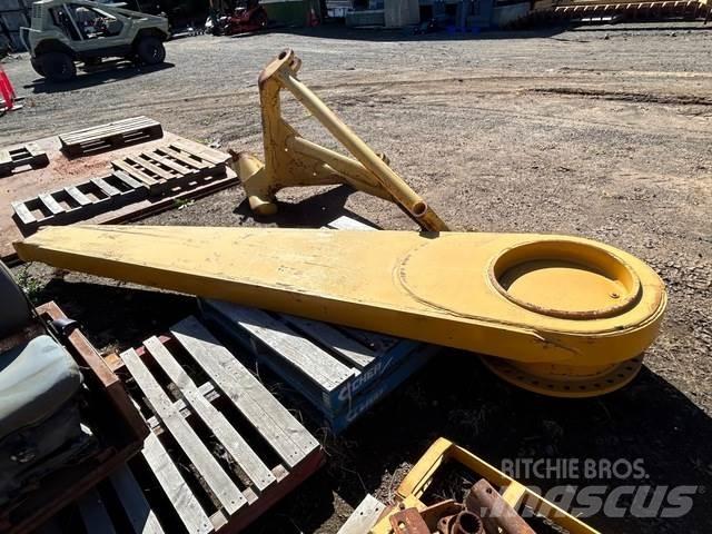 CAT 657E Транспорт - Други