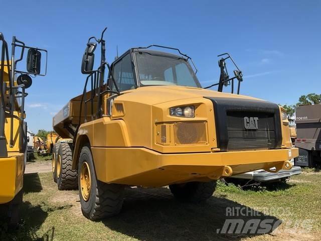 CAT 725C2 Дъмпери/моторни превозни средства