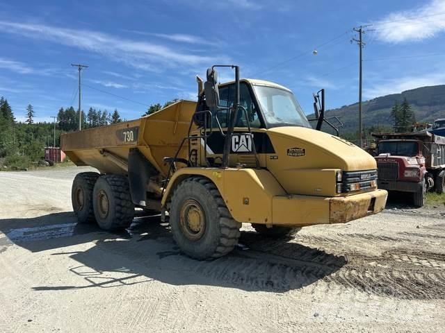 CAT 730 Дъмпери/моторни превозни средства