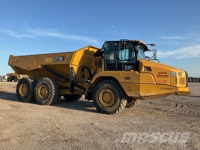 CAT 730 Дъмпери/моторни превозни средства