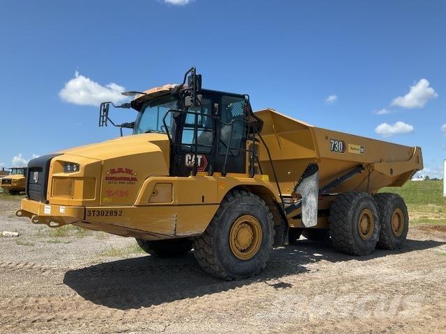 CAT 730 Дъмпери/моторни превозни средства