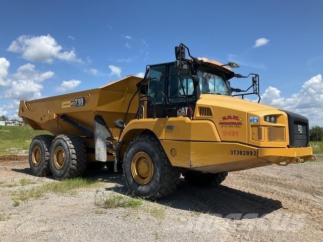 CAT 730 Дъмпери/моторни превозни средства