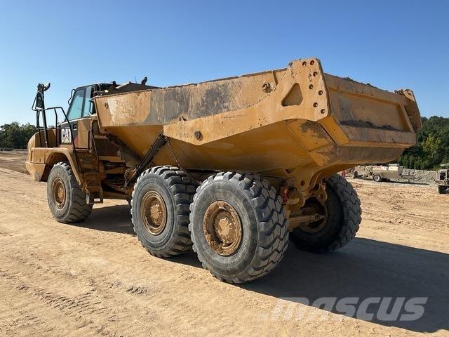 CAT 730C2 Дъмпери/моторни превозни средства