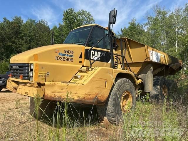 CAT 740 Дъмпери/моторни превозни средства