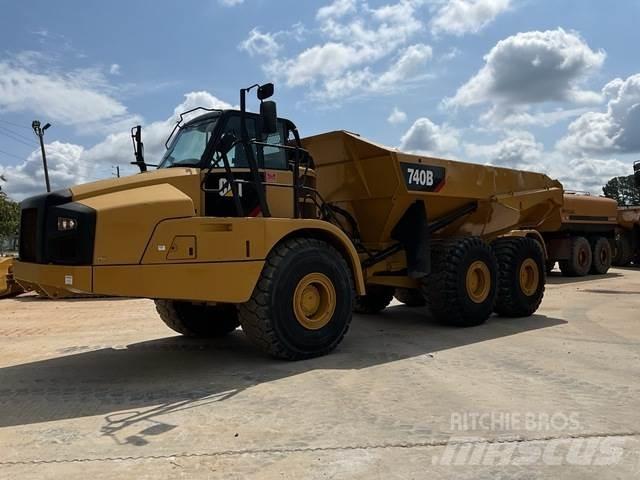 CAT 740B Дъмпери/моторни превозни средства